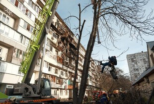Кількість жертв удару по Києву зросла до семи: в лікарні померла жінка