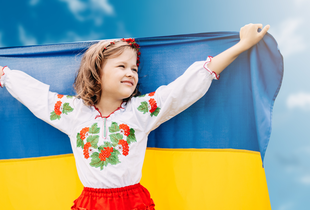 День захисту дітей 2025 – красиві листівки та найкращі привітання українською