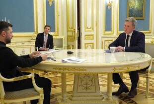 Зеленський обговорив з міністром Сухопутних військ США план завершення війни в Україні