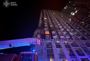 В ДСНС повідомили про наслідки російських ударів по Києву (фото)