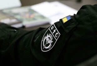 ГУР уразило ворожі винищувачі Су-30 та Су-27: відео спецоперації