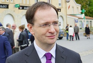 Новий раунд переговорів Україна-США-рф відбудеться у Женеві: росіян знову очолюватиме Мединський