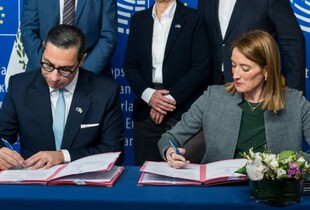 Європарламент підписав кредит на €90 млрд для України - Мецола