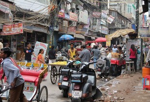 Енергокриза в Азії: в Індії нема газу для крематоріїв, в Пакистані скоротили робочий тиждень