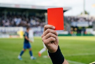 УЄФА розкритикував рішення ФІФА скасувати дискваліфікацію за червону картку американцю Фоларіну Балогуну на ЧС-2026