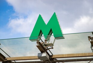 У Києві зупинилося метро через зниження напруги