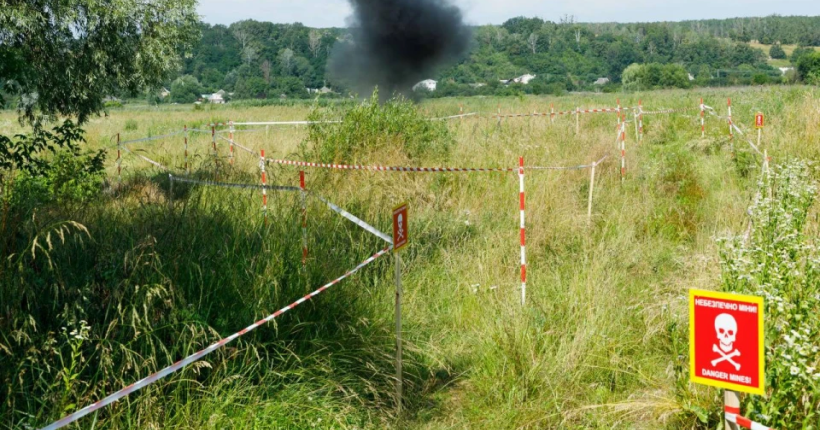 На Миколаївщині юнак і дівчина постраждали від боєприпасу, який принесли додому